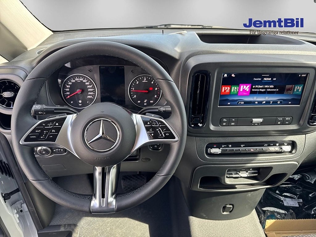 Mercedes-Benz Vito 2025 - miniatyr 7