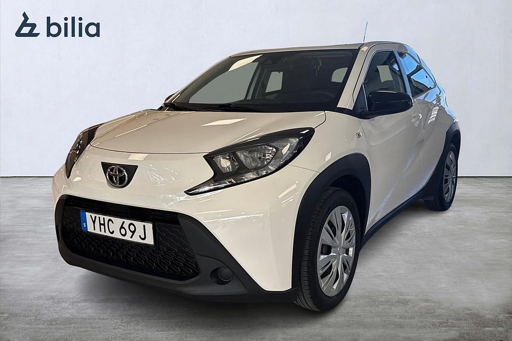 Toyota Aygo X 1,0 MAN 5-VXL Play V-hjul