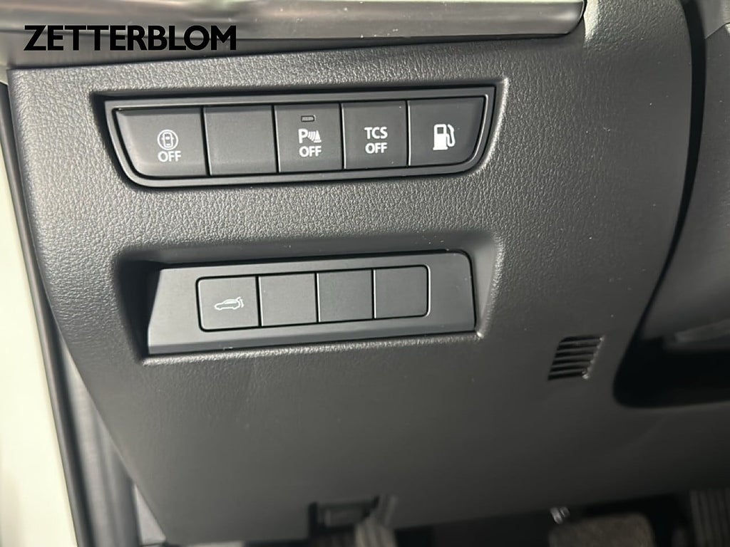 SUV Mazda CX-60 15 av 19