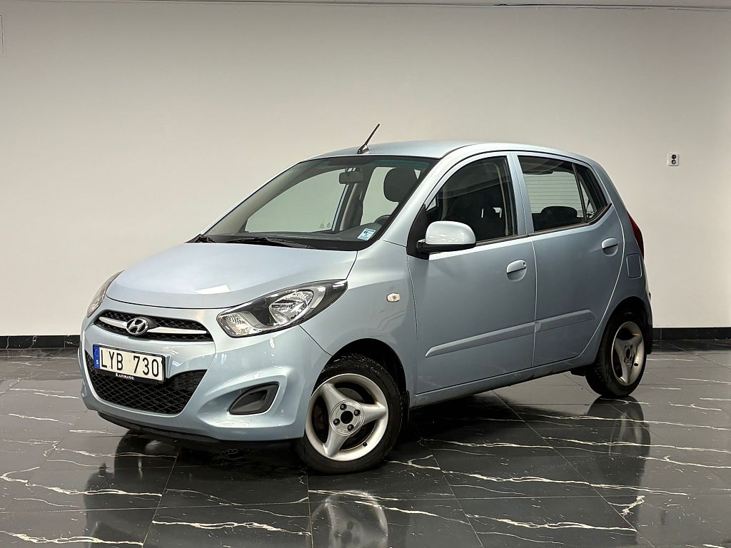 Hyundai i10 1.1 iRDE e-Sense Nybesiktigad 69Hk Endast 5617 Mil