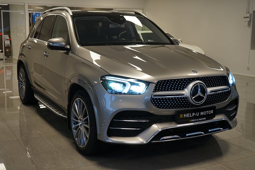 Mercedes-Benz GLE 300 d 4MATIC AMG Pano Burmester Drag 360 Värmare 245hk