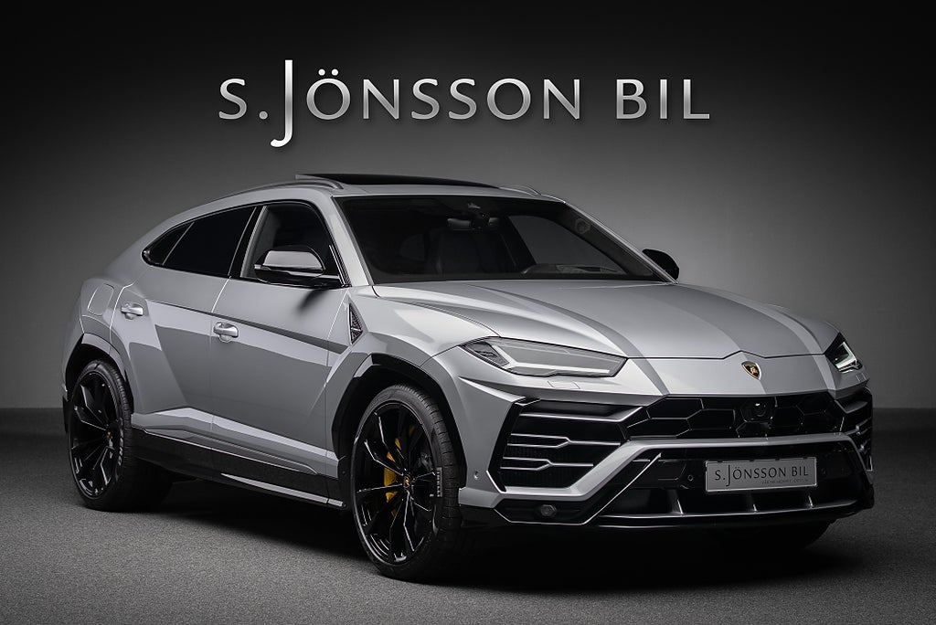 Lamborghini Urus V8 650hk | B&O | Panorama | Massage