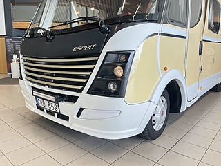 Husbil-integrerad Dethleffs ESPRIT I 6810 2 av 26
