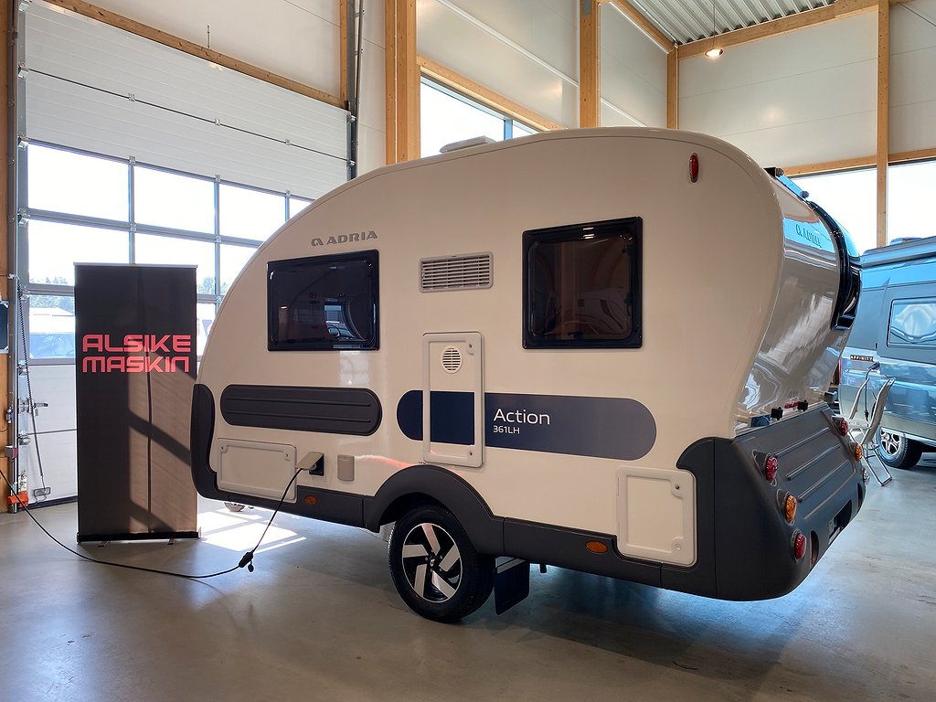 Adria Action 361 LH / Pluspaket / 1579kr/mån / Vi tar inbyte - Adria