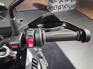 BMW F800GS/Sidoväskor & 5-års garanti på köpet!/Chassisänkt