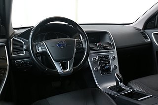 SUV Volvo XC60 14 av 24