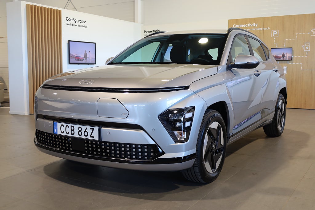 Hyundai Kona Electric  Essential Navi Kamera Leasbar Keyless 2024