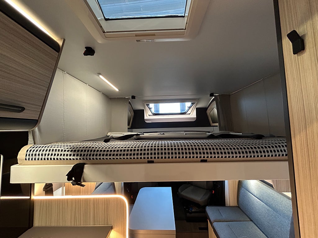 Sun Living s 72 DC / Clesana / Hyd-stöd / Aut / Taksäng - Sun Living