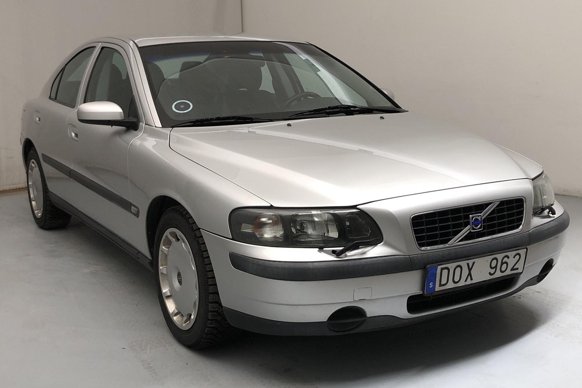 Volvo S60 2.5T Automat 210hk 2004, kuva 5/41