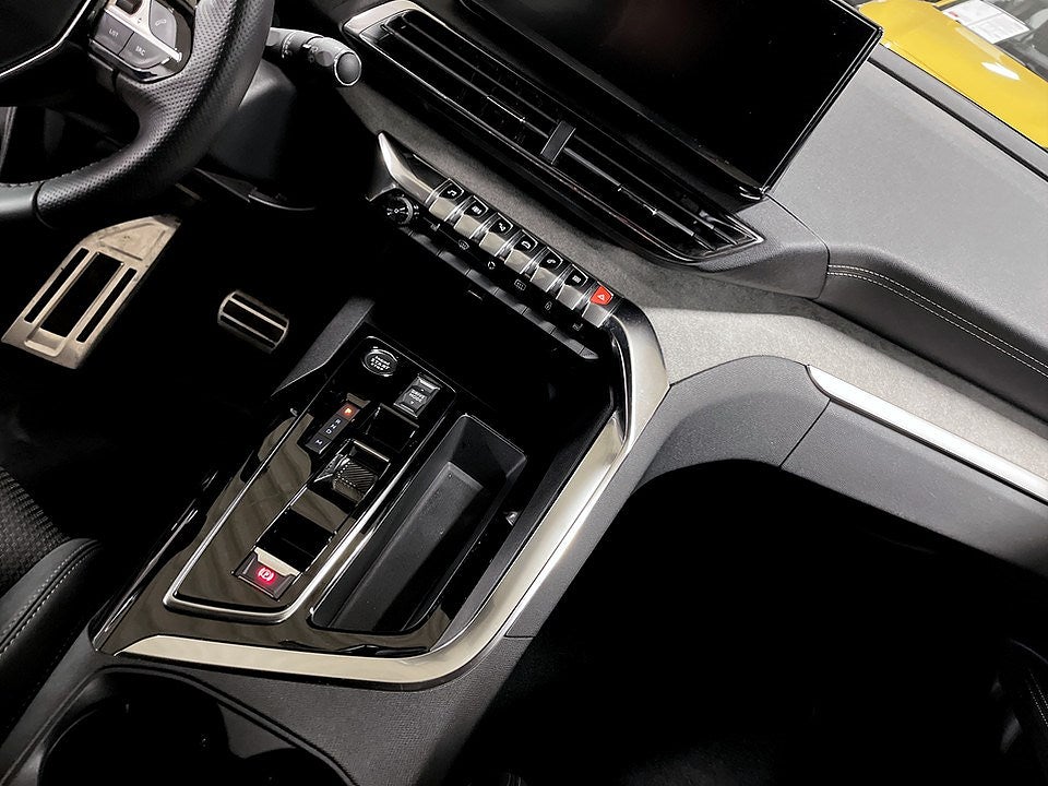 Bild på Peugeot 5008 GT 1.2 PT 130hk Aut - 7-SITS,B-KAMERA,NAV