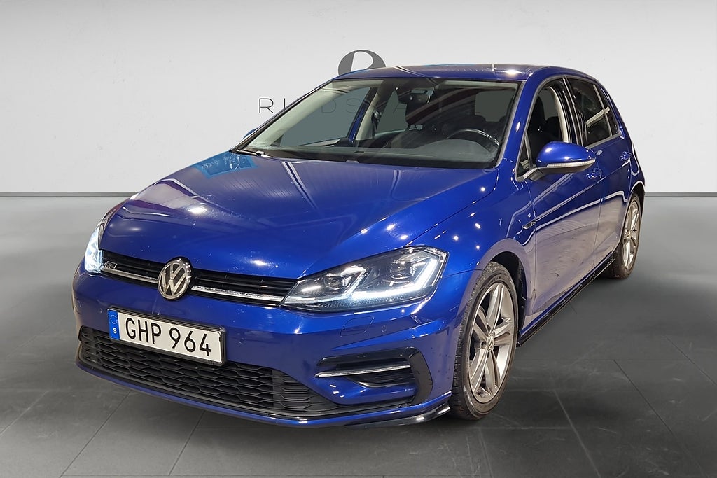 Volkswagen Golf 1.0 TSI 115 HK DSG R-LINE PLUSPKT PDC CARPLAY 9800MIL