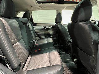SUV Nissan X-Trail 8 av 20