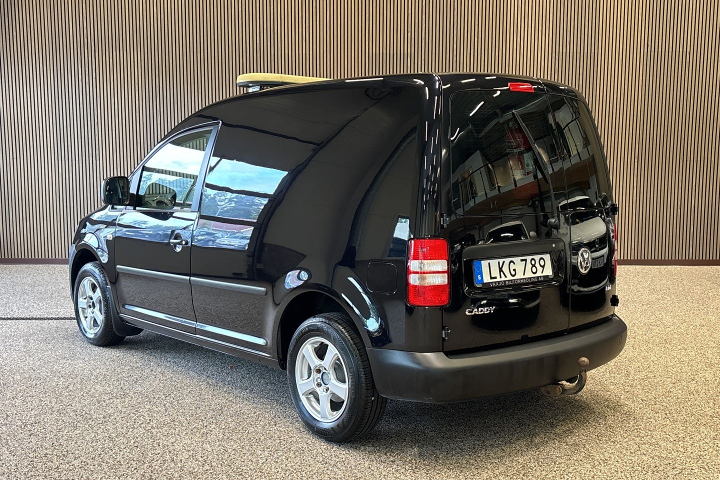 Volkswagen Caddy Skåpbil 1.6 TDI Euro 5 2014 - miniatyr 3