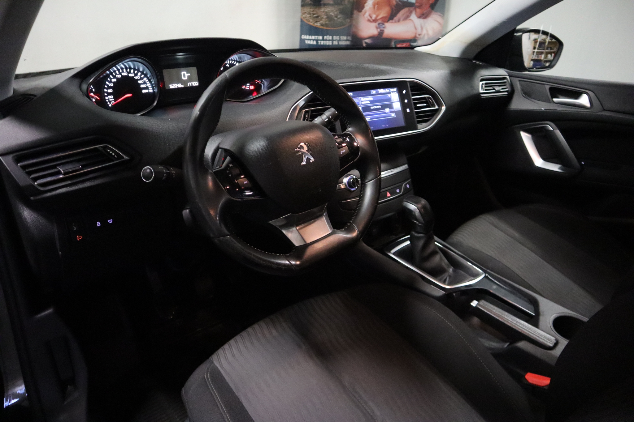 Peugeot 308 2015, bild 7/50