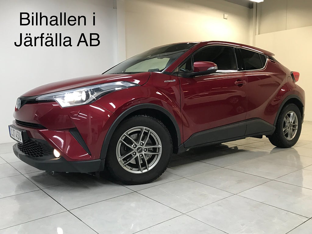 Toyota C-HR Hybrid CVT X-Edition 2 ägare lågmil bes ny servad Euro 6