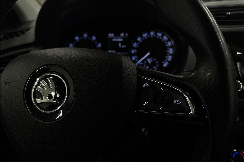 Skoda Fabia Skoda?Fabia Kombi Style 1.0 TSI DSG, 3 brukare