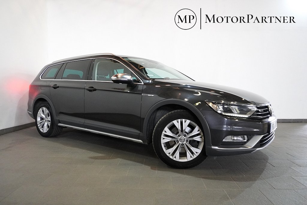 Volkswagen Passat Alltrack 2.0 TSI 4M Kamera 220hk 3,95%