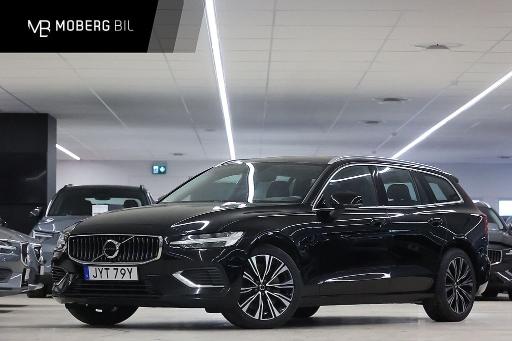 Volvo V60 Recharge T6 AWD 350hk Core Värmare Drag Keyless