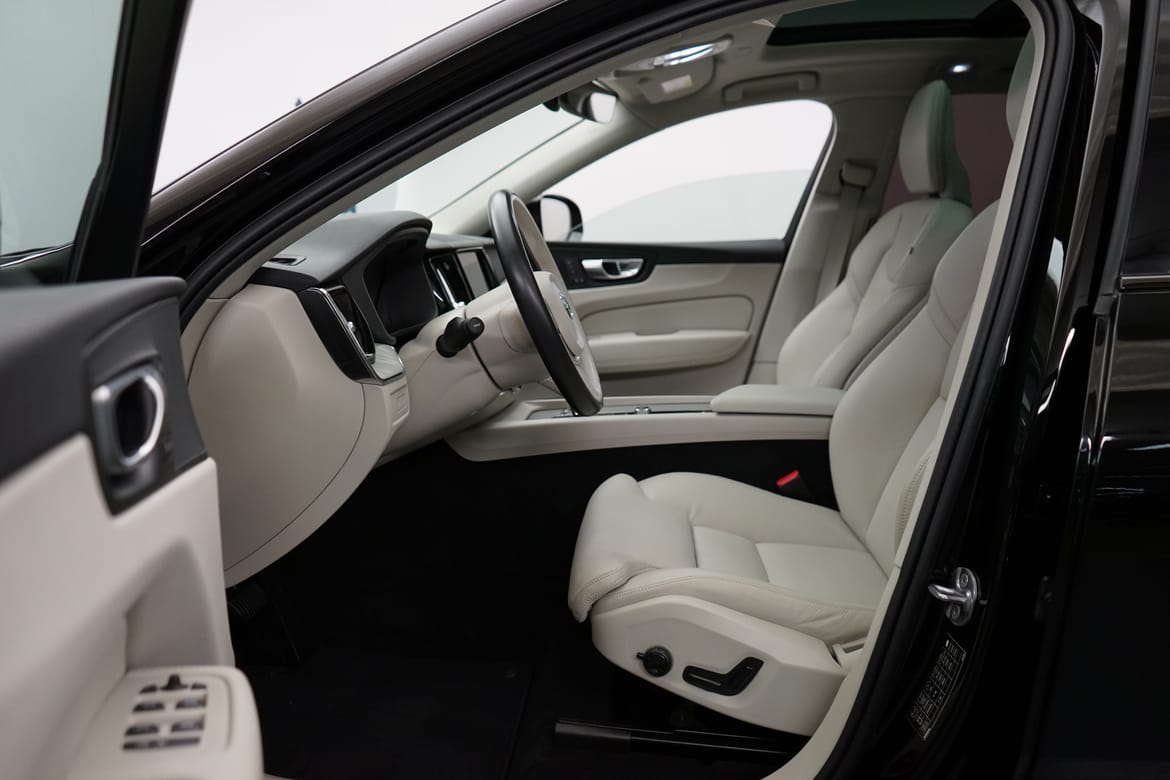 Volvo XC60 2023, bild 6/53