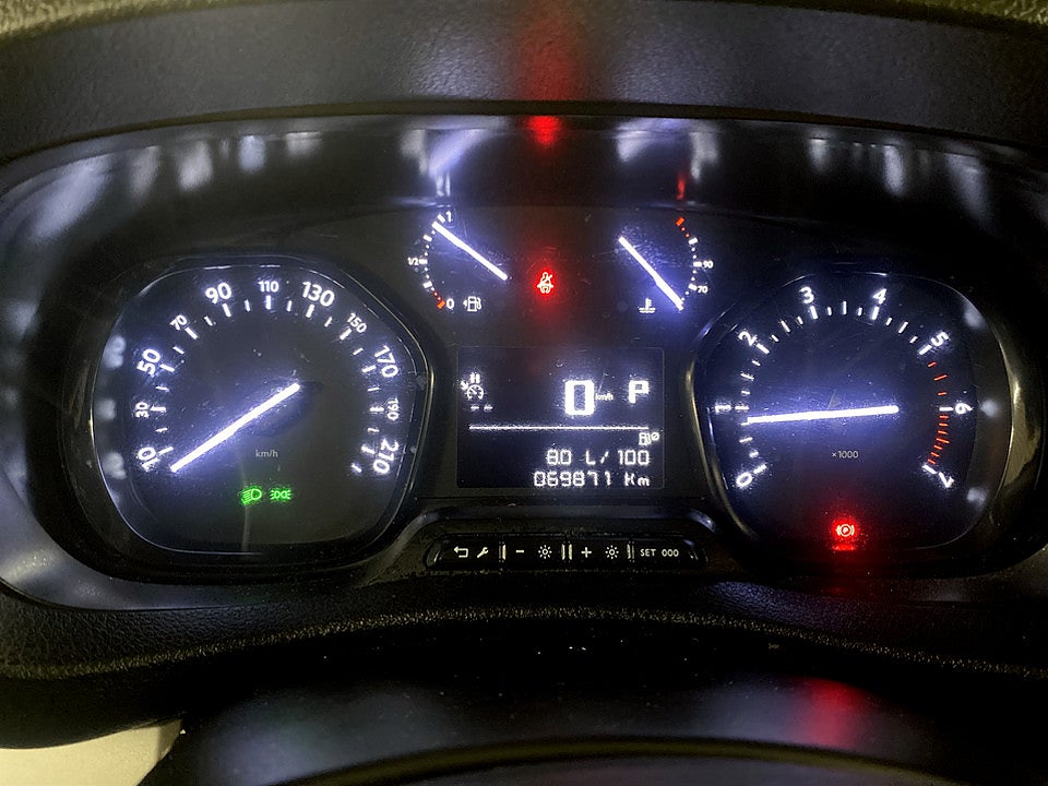 Bild på Citroën Jumpy Bus Pre 2.0 BHDi 145hk Aut L3 WEBASTO B-KAMERA