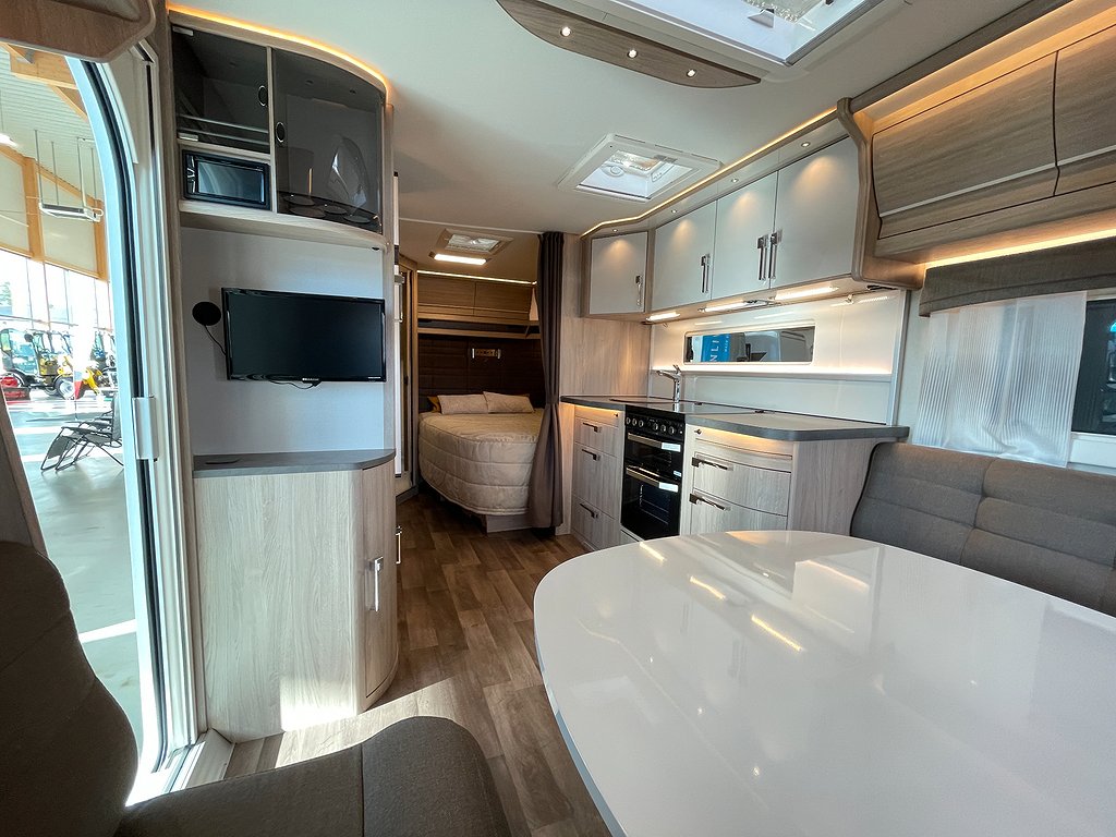 Kabe Royal 520 XL KS /ALDE/Solcell/Ugn/Väldigt fint skick - Kabe