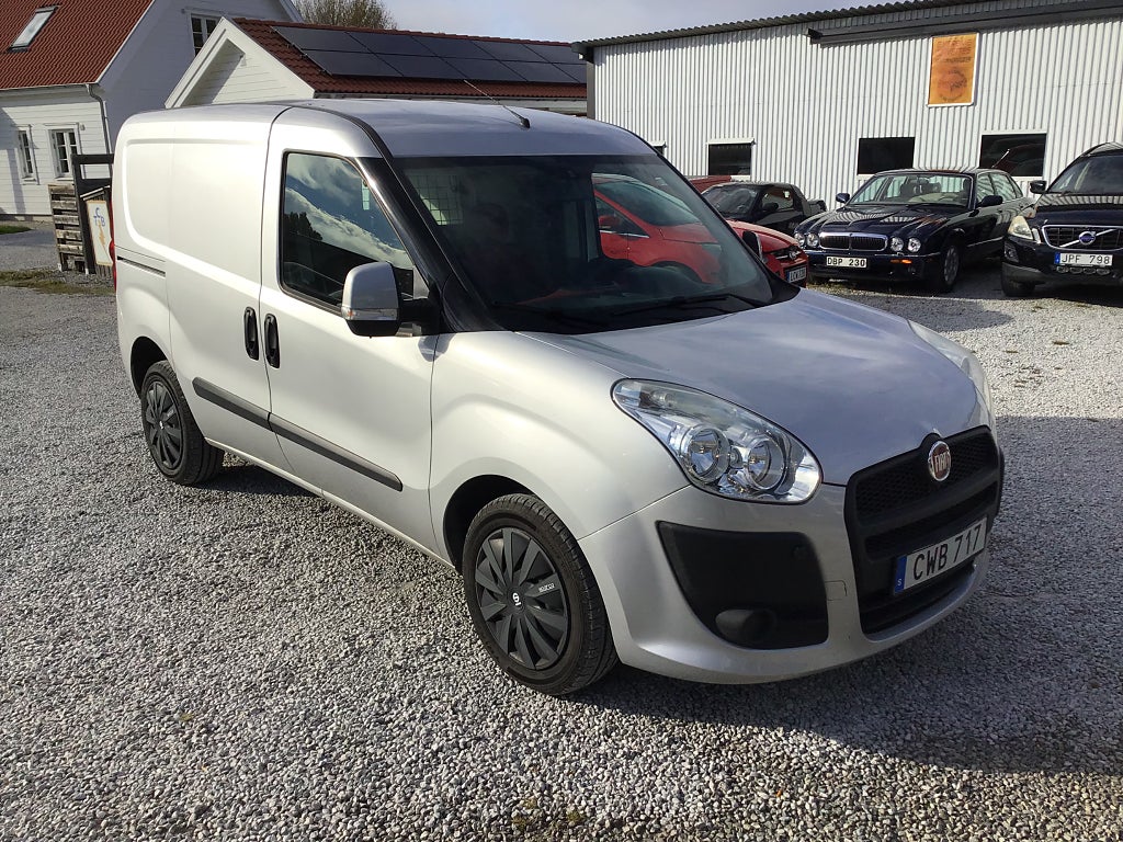 Fiat Doblò Kombi 1.4 T-JET Natural Power Euro 6,Låga mil nyb