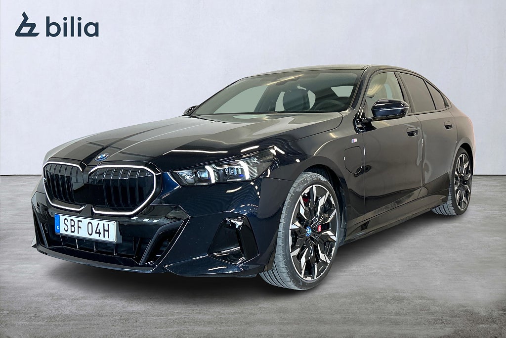 BMW 550 e xDrive Sedan/21"/M sport Pro/Pano/H&K/Drag