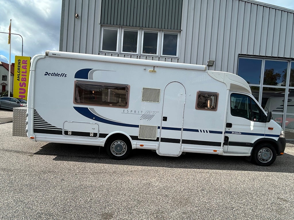 Dethleffs RT 7014 ALDE, SOLCELLER, LÅNGBÄDD