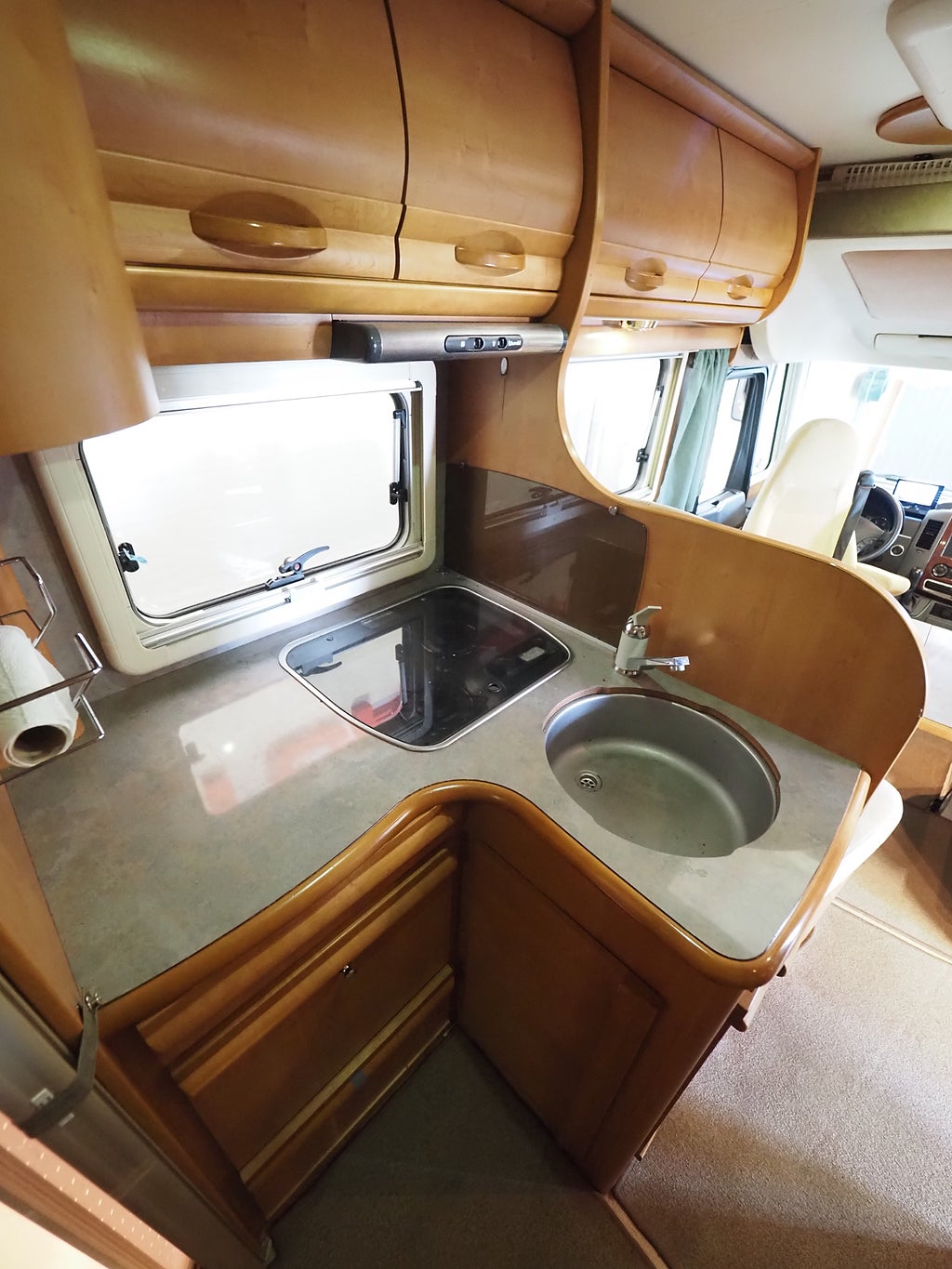 Rapido M996 Mercedes Benz I Aut I 150hk I Långbäddar