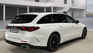 Kombi Mercedes-Benz E 2 av 12