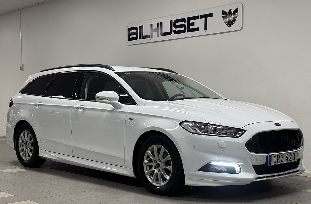 Ford Mondeo Kombi 2.0 TDCi AWD Powershift ST-Line DRAG VÄRMARE NAV