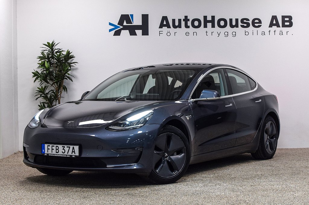 Tesla Model 3 Long Range AWD Glastak Garanti Svensksåld