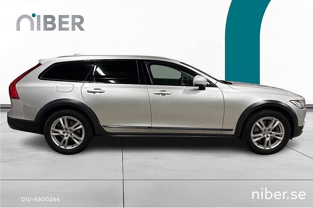 Volvo V90 Cross Country D4 AWD ADV. SE 2,95%
