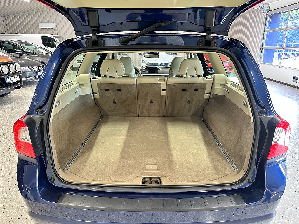 Volvo V70 D3 Geartronic Ocean Race Kamrem bytt