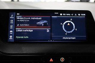 Halvkombi BMW 118I 17 av 23