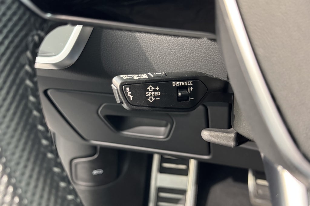 Audi A6 2021 - miniatyr 11