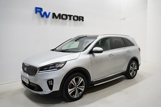 Kia Sorento 2.2 CRDi AWD 200hk GT 7-sits H/K Pano B-kam Drag Skinn