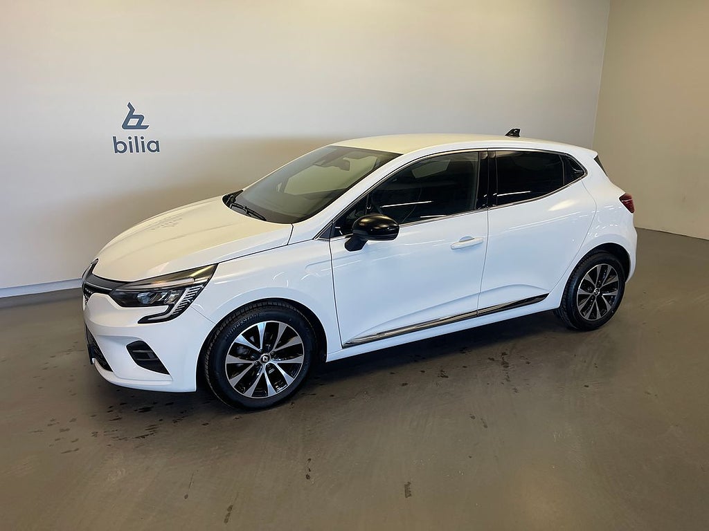 Renault Clio TCe 90 Techno 5-d / Navigation / Backkamera /