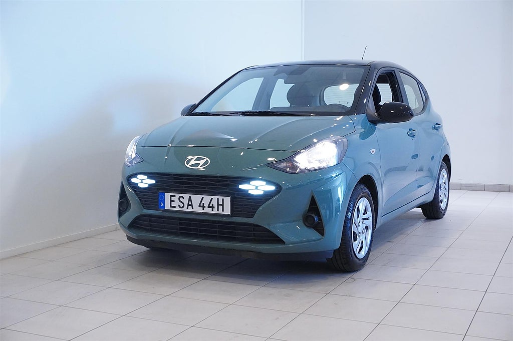 Hyundai i10 I10, 5 S, 1.0 Amt, Essential,tvåtonslack, Rattvärme, Automat,