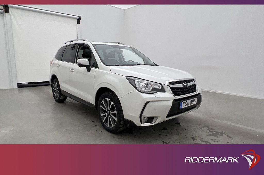 Subaru Forester 2.0 241hk 4WD Summit Pano H/K B-Kamera Navi