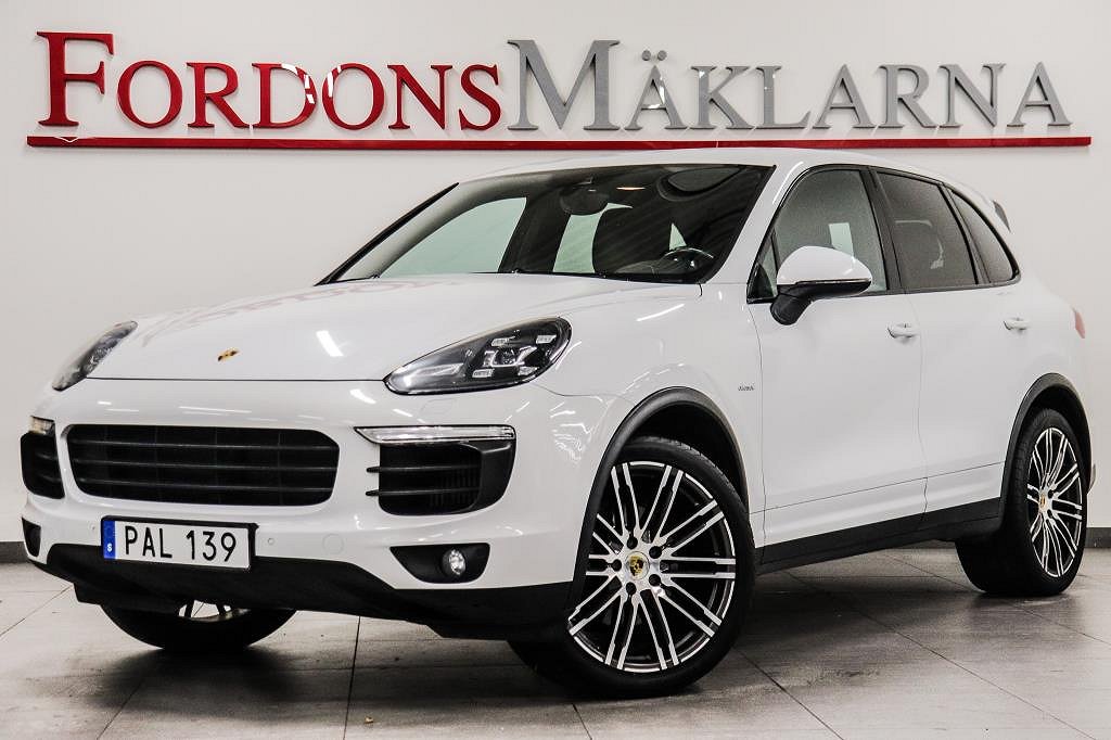 Porsche Cayenne D S AWD SPORT CHRONO VÄRMARE DRAG