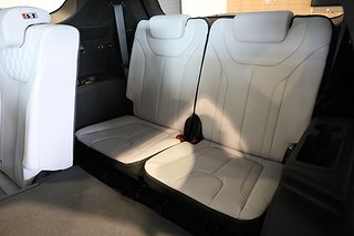 SUV Hyundai Santa Fe 12 av 29
