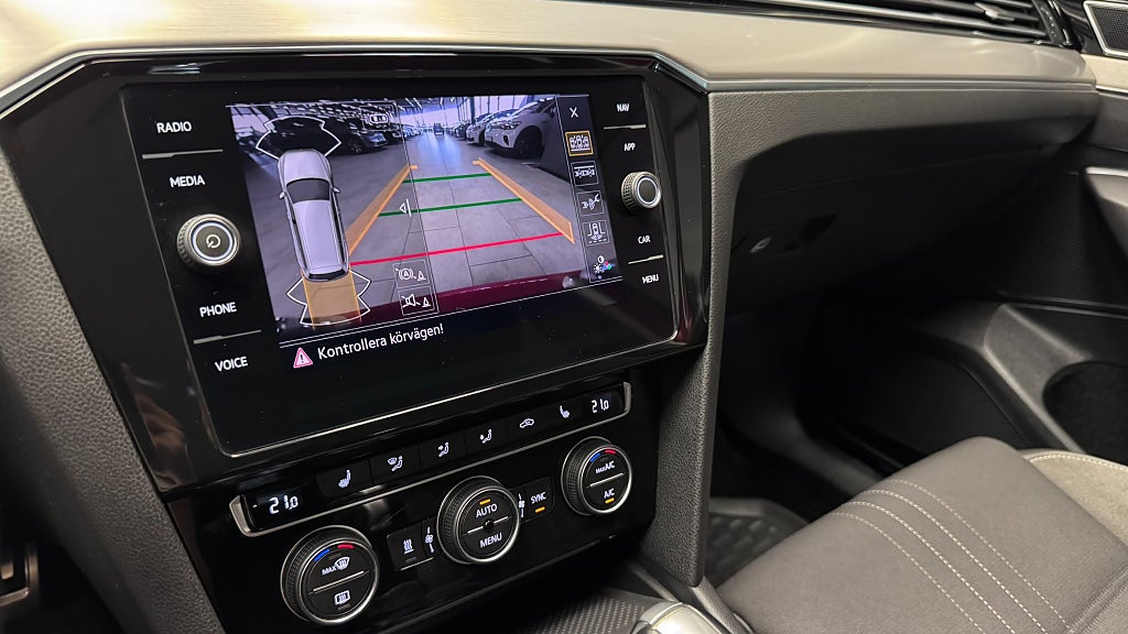 Volkswagen Passat Alltrack 2020 - miniatyr 10