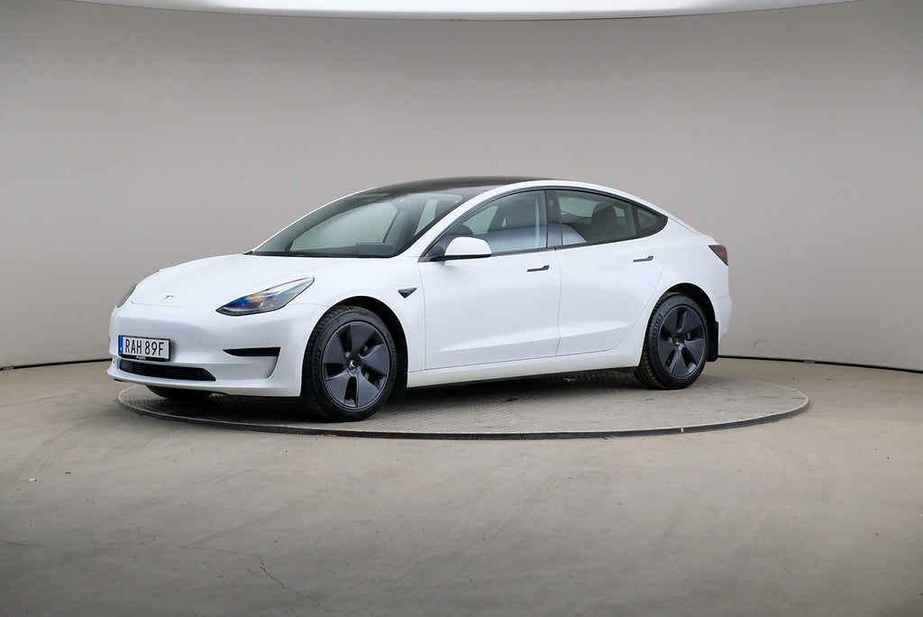 Tesla Model 3 Standard Range 283hk RWD Drag
