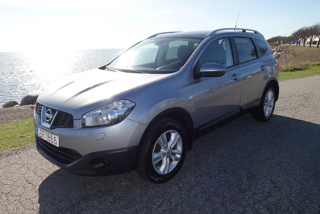 Nissan Qashqai+2 Glastak Kamera 7 sits