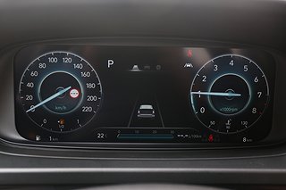 Halvkombi Hyundai i20 13 av 19