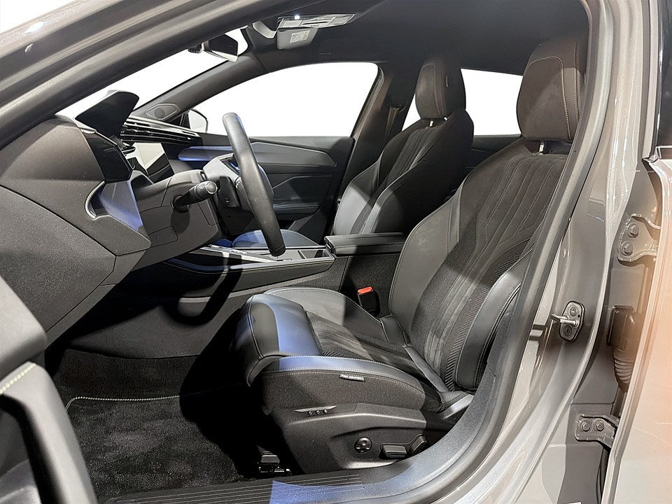 Bild på Peugeot 408 GT 1.2 PT 130hk Aut - B-KAMERA, EL-BAKLUCKA