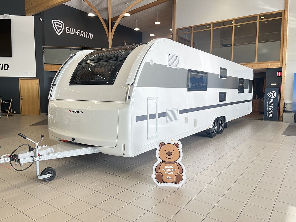 Adria ALPINA 903 HT (PÅ PLATS+ALDE+Micro+Ugn)
