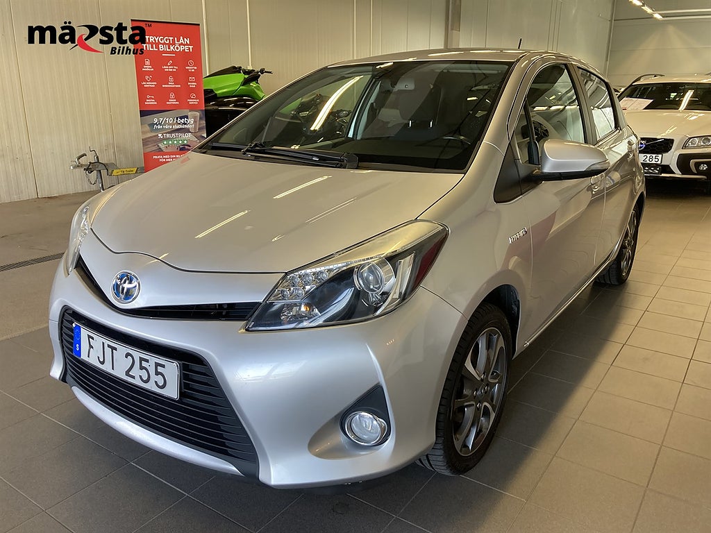 Toyota Yaris Hybrid e-CVT (101hk) Edition 50