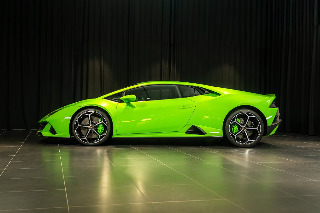 Gallery image 2 of 20